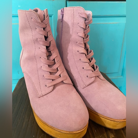 Charlotte Stone Suede Lilac Purple Boots Clog Platform Size 9 Worn once indoors - Picture 4 of 15